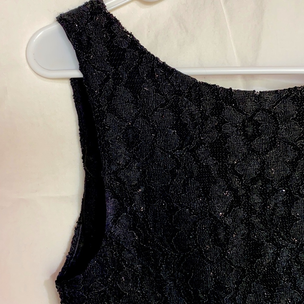 Dress - Picture 3 of 6